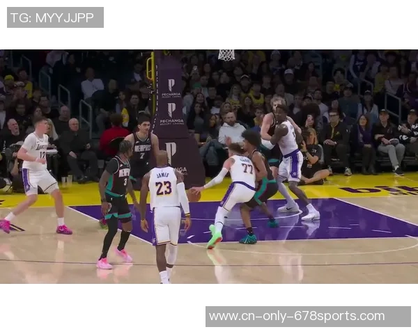 湖人队与灰熊队激战正酣回顾2021年1月6日精彩对决瞬间